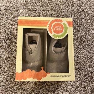 Livie & Luca Suede leather moccasins boot!